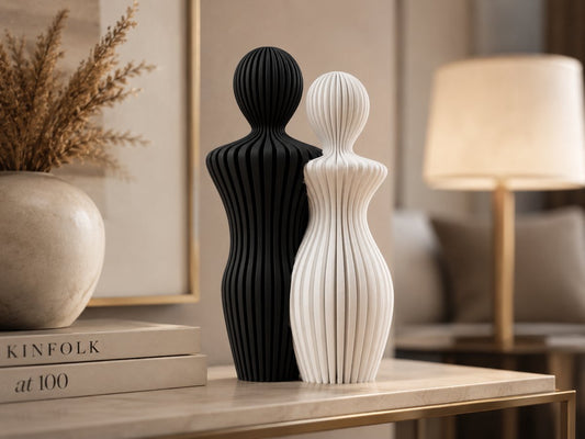 Skushy Koppel beeldje als romantische decoratie zwart en wit